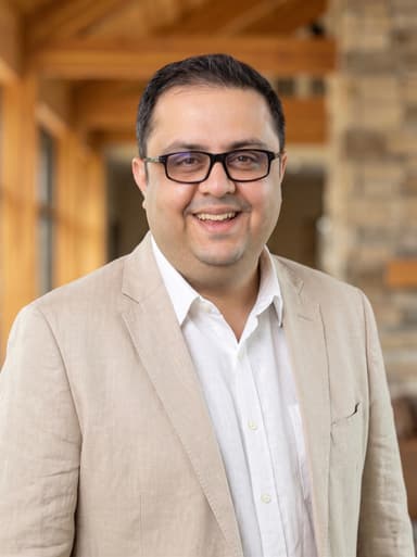 Vikram Khanna